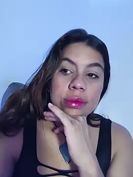 GabyMontenegro online show from 5, 2, 2026