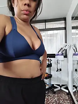 Snapshot of GabyMontenegro chatting on 12, 5, 2026 GabyMontenegro online show from 12, 5, 2026
