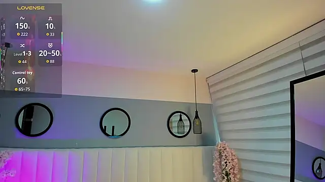 Mila Hank  online show from 17, 12, 2025