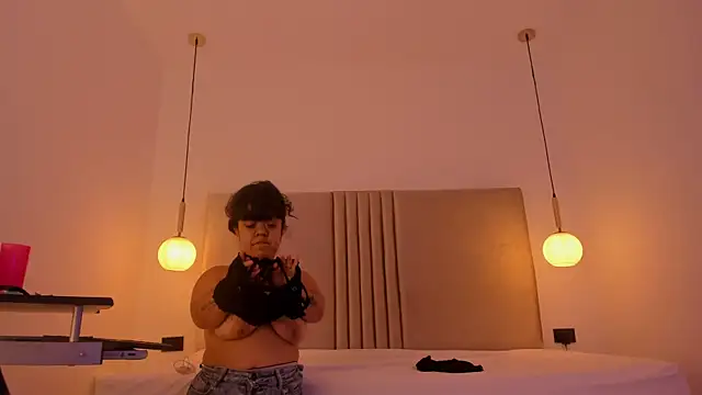 PamelaBonnet mml online show from 25, 10, 2025