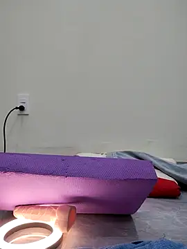 Lyly suri07 online show from 4, 11, 2025