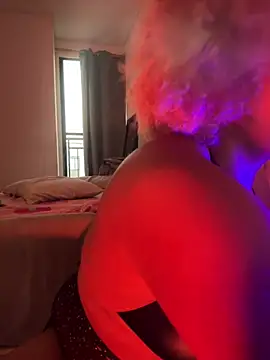 Snapshot of HoneySaphXXX chatting on 1, 8, 2026 HoneySaphXXX online show from 1, 8, 2026