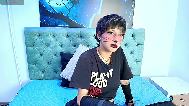 IsabelCortezz online show from 4, 10, 2025