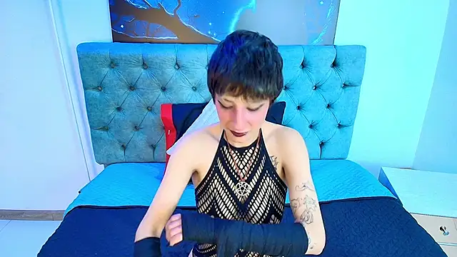 IsabelCortezz online show from 30, 9, 2025