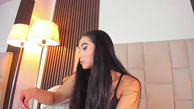 Snapshot of Nicolqueen_ chatting on 20, 7, 2026 Nicolqueen online show from 20, 7, 2026