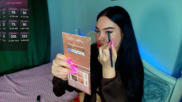 Snapshot of katerine_Monroe chatting on 8, 11, 2025 katerine Monroe online show from 8, 11, 2025