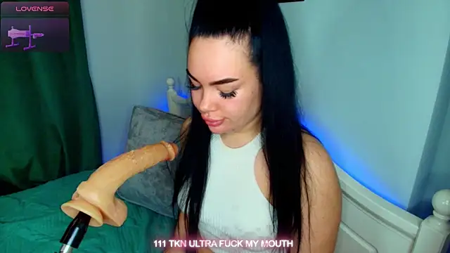 Snapshot of katerine_Monroe chatting on 14, 11, 2025 katerine Monroe online show from 14, 11, 2025