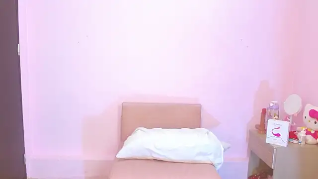 kiity horny  online show from 15, 10, 2025