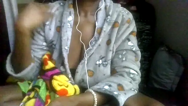 prettymaa online show from 18, 11, 2025