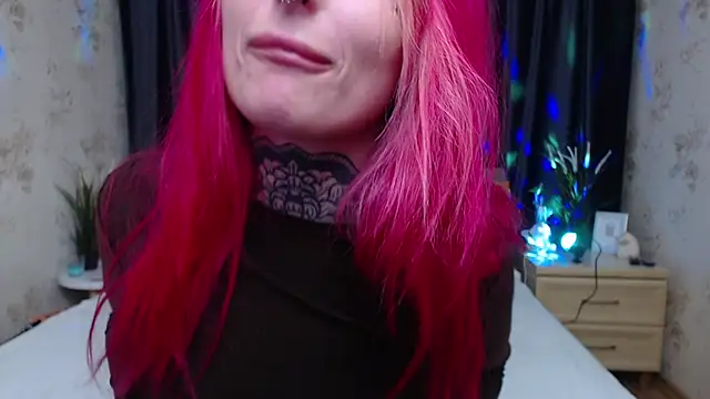 Nina Blum  online show from 6, 11, 2025