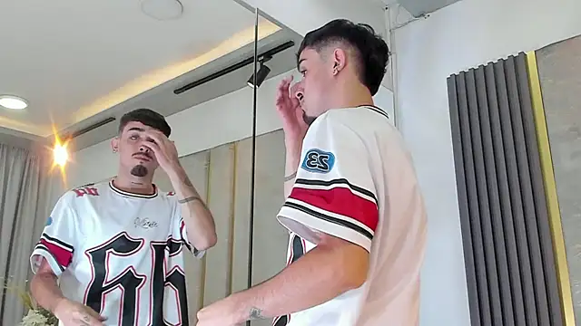 Snapshot of NikoStone_ chatting on 14, 10, 2025 NikoStone online show from 14, 10, 2025