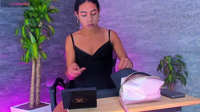  ValeriaMontes online show from 15, 9, 2025
