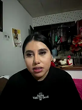 Sophie Dreamss online show from 18, 12, 2025