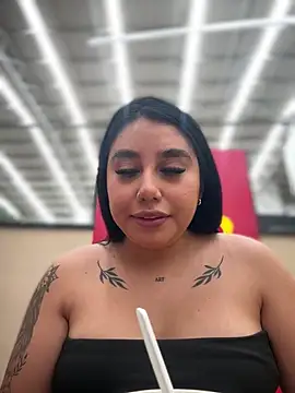 Sophie Dreamss online show from 27, 10, 2025