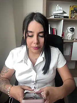 Sophie Dreamss online show from 7, 3, 2026