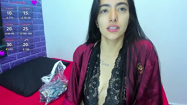Cora 222 online show from 5, 10, 2025