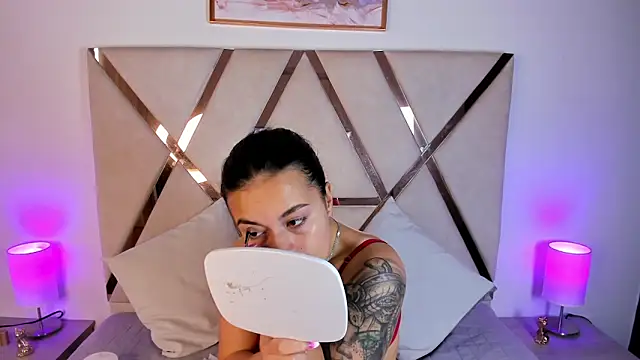 Greta Blaze online show from 5, 10, 2025