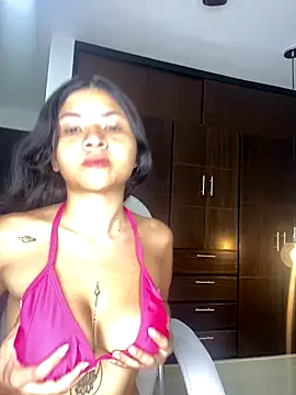 Valery kitty18 online show from 5, 12, 2025