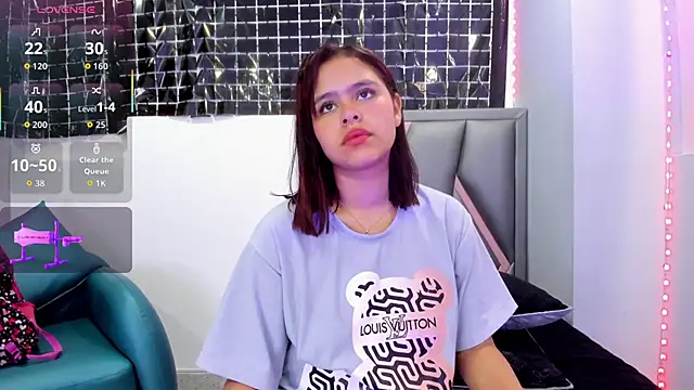 Sofia villareal online show from 23, 11, 2025