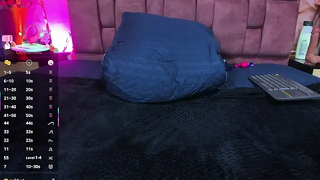 Snapshot of ada_piter chatting on 25, 11, 2025 ada piter online show from 25, 11, 2025