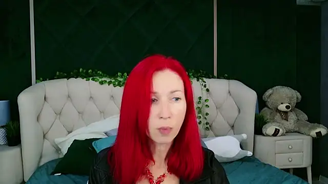 Sofia Lix online show from 6, 10, 2025