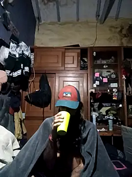 hairy mannn online show from 22, 12, 2025