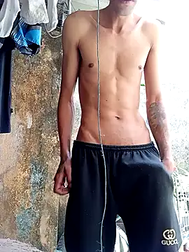 Snapshot of Dedede32 chatting on 25, 11, 2025 Dedede32 online show from 25, 11, 2025