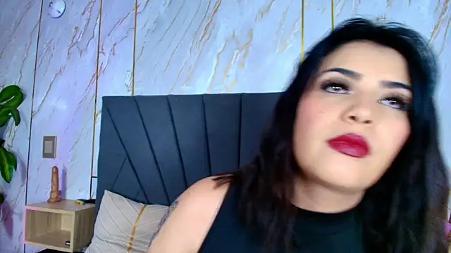 chloe Laurent1 online show from 5, 10, 2025