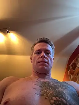 DILFiGuess11 online show from 7, 2, 2026