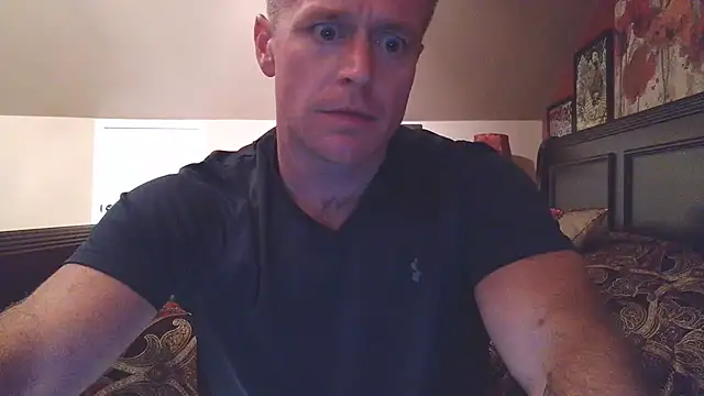 DILFiGuess11 online show from 25, 6, 2026