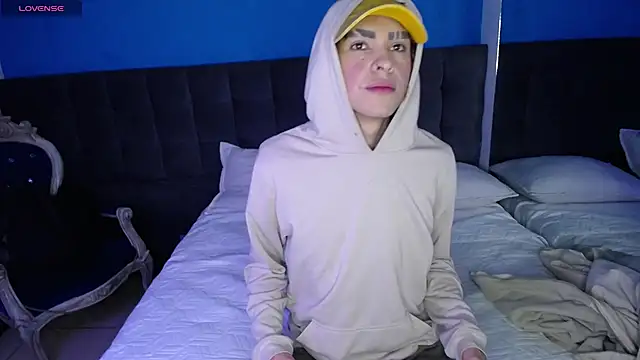 Snapshot of Aaron_Fordd chatting on 16, 10, 2025 Aaron Fordd online show from 16, 10, 2025