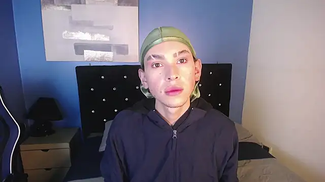 Snapshot of Aaron_Fordd chatting on 30, 9, 2025 Aaron Fordd online show from 30, 9, 2025