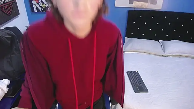 Snapshot of Aaron_Fordd chatting on 8, 10, 2025 Aaron Fordd online show from 8, 10, 2025