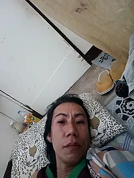 Snapshot of xx9inchesCOCKxx chatting on 16, 11, 2025 xx9inchesCOCKxx online show from 16, 11, 2025