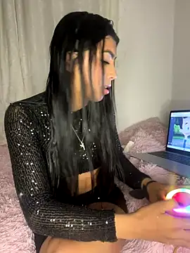 DianeSuns  online show from 23, 12, 2025