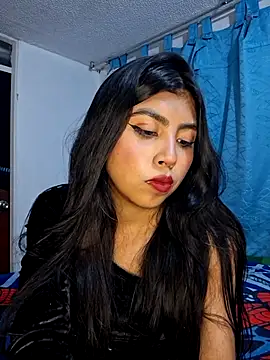 DianeSuns  online show from 3, 11, 2025