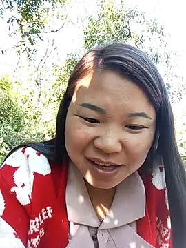 Snapshot of may-squirl chatting on 27, 11, 2025 may-squirl online show from 27, 11, 2025