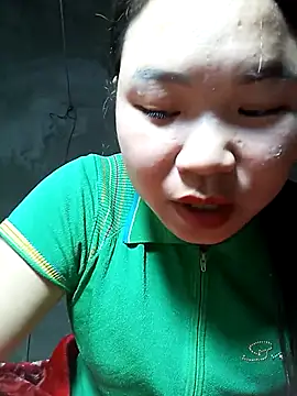 Snapshot of may-squirl chatting on 11, 11, 2025 may-squirl online show from 11, 11, 2025