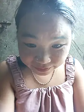 Snapshot of may-squirl chatting on 16, 10, 2025 may-squirl online show from 16, 10, 2025