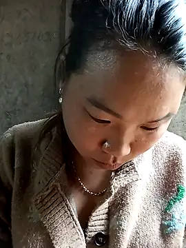 Snapshot of may-squirl chatting on 21, 10, 2025 may-squirl online show from 21, 10, 2025