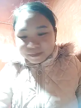 Snapshot of may-squirl chatting on 19, 11, 2025 may-squirl online show from 19, 11, 2025