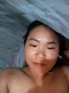 Snapshot of may-squirl chatting on 11, 10, 2025 may-squirl online show from 11, 10, 2025