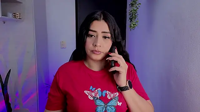 Snapshot of Kayleemorales chatting on 17, 5, 2026 Kayleemorales online show from 17, 5, 2026