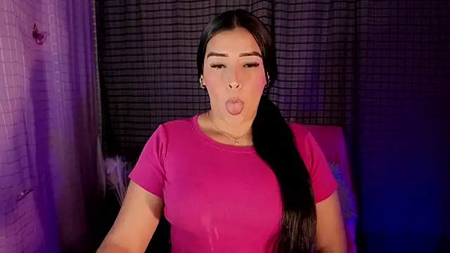 Kayleemorales online show from 16, 2, 2026