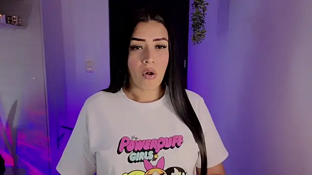 Snapshot of Kayleemorales chatting on 22, 5, 2026 Kayleemorales online show from 22, 5, 2026
