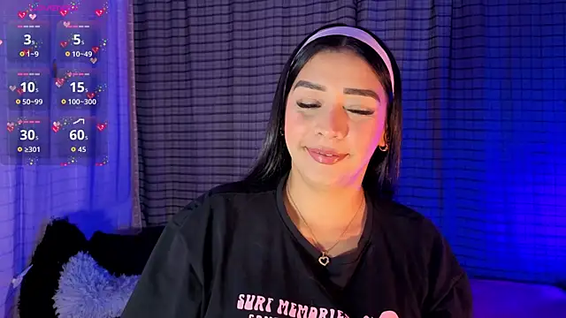 Kayleemorales online show from 8, 10, 2025