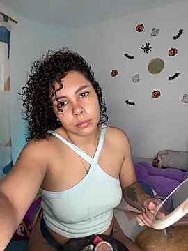 ViolettaMiller  online show from 24, 10, 2025