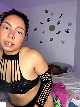 ViolettaMiller  online show from 31, 10, 2025