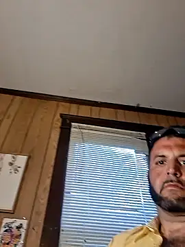 Snapshot of Bush_smusher chatting on 9, 9, 2025 Bush smusher online show from 9, 9, 2025