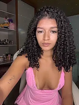 larajuli online show from 4, 6, 2026